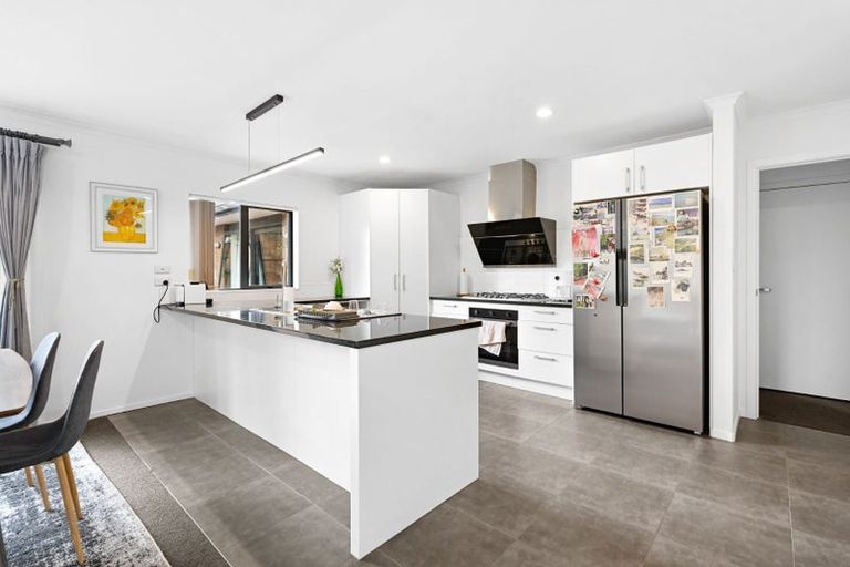 Photo of property in 26 Trauzer Place, Flagstaff, Hamilton, 3210