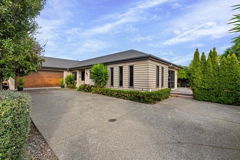 Photo of property in 6 Kirkpatrick Place, Havelock North, 4130