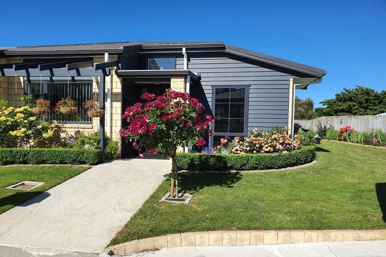 Photo of property in Rosehill Lifestyle Village, 48/182 Gleneagles Drive, Te Awamutu, 3800