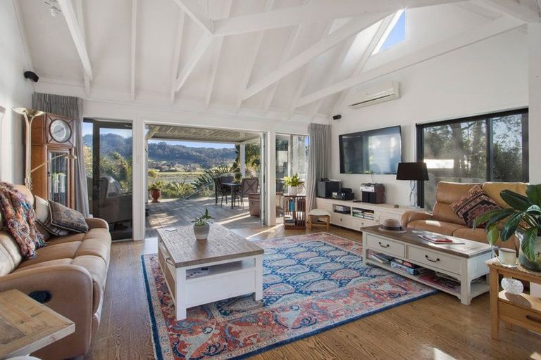 Photo of property in 13 Moana Drive, Tanners Point, Katikati, 3177