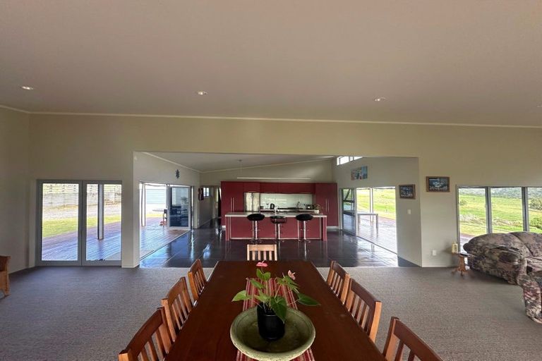 Photo of property in 177 Te Mahoe Road, Mokau, 4376