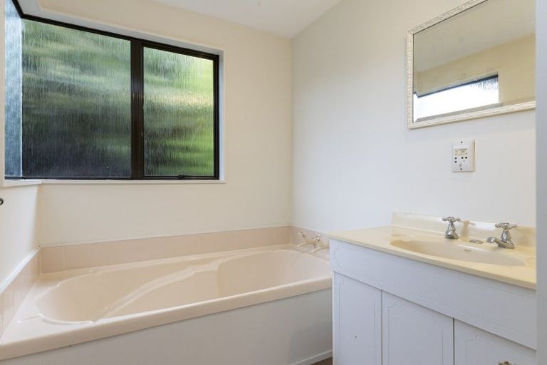 Photo of property in 85 Rifle Range Road, Taupo, 3330