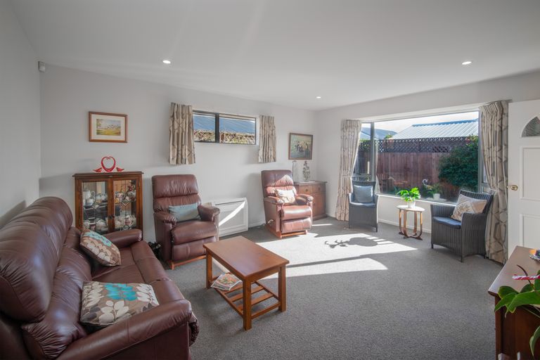 Photo of property in 42a Frankleigh Street, Somerfield, Christchurch, 8024