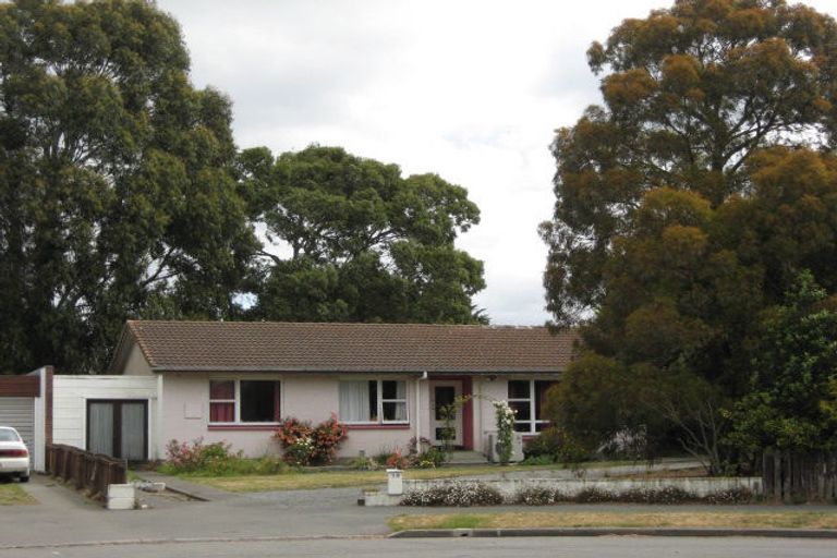 Photo of property in 18 Bolero Place, Parklands, Christchurch, 8083