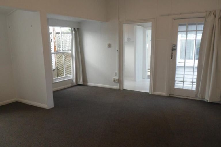 Photo of property in 5 Upland Road, Kelburn, Wellington, 6012