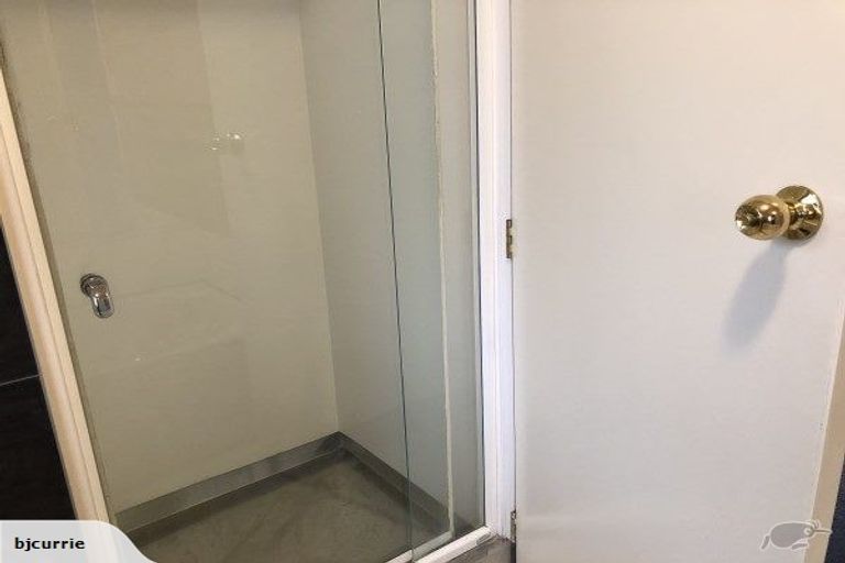 Photo of property in 718b Pioneer Highway, Takaro, Palmerston North, 4412