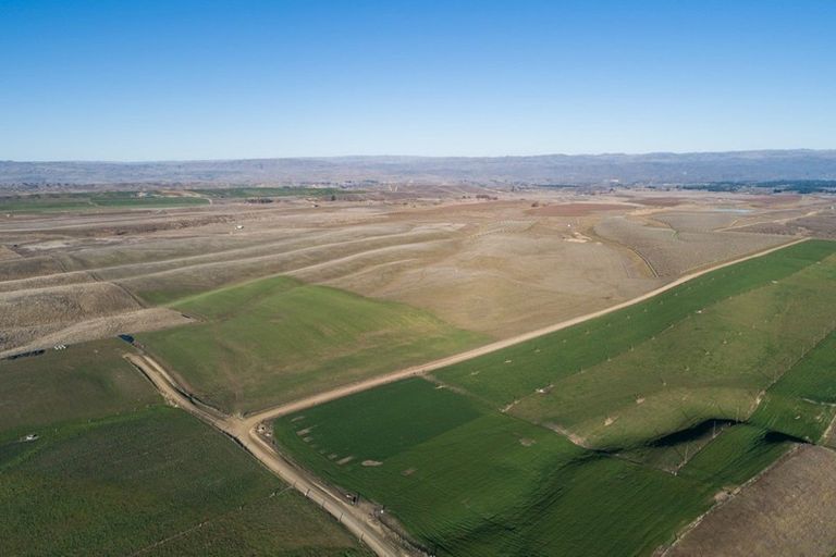 Photo of property in 30 Waikerikeri Vly Road, Springvale, Alexandra, 9391