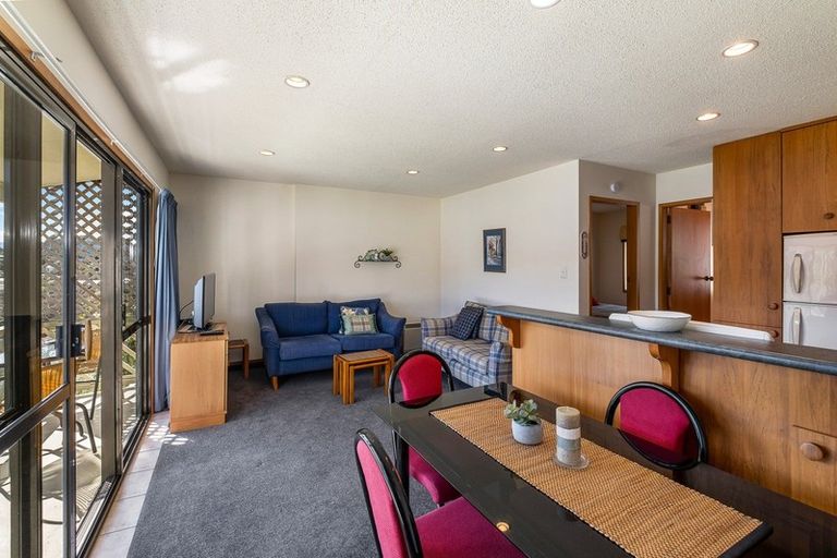 Photo of property in 6 Rutland Street, Picton, 7220