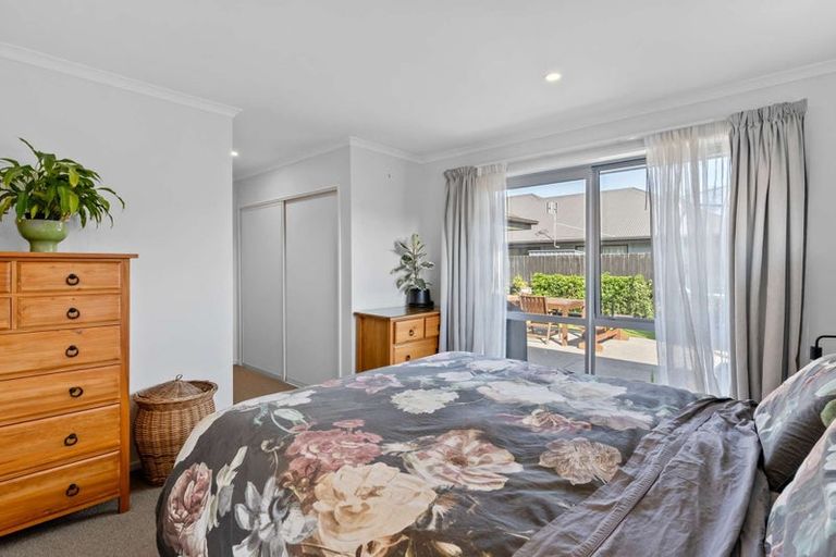 Photo of property in 4 Urihia Street, Marshland, Christchurch, 8083