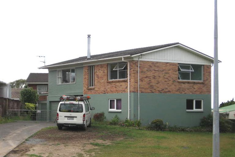 Photo of property in 4183 Great North Road, Glen Eden, Auckland, 0602