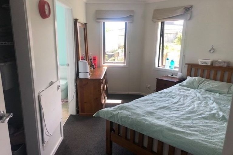 Photo of property in 77 John Burke Drive, Aotea, Porirua, 5024