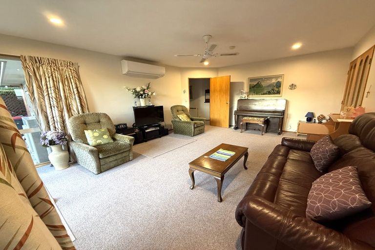 Photo of property in 1/22 Brigham Drive, Halswell, Christchurch, 8025