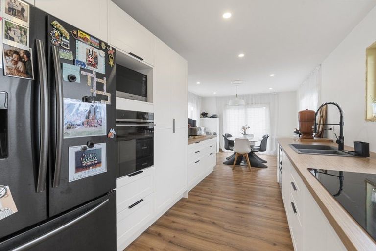Photo of property in 1 Wayne Place, Judea, Tauranga, 3110