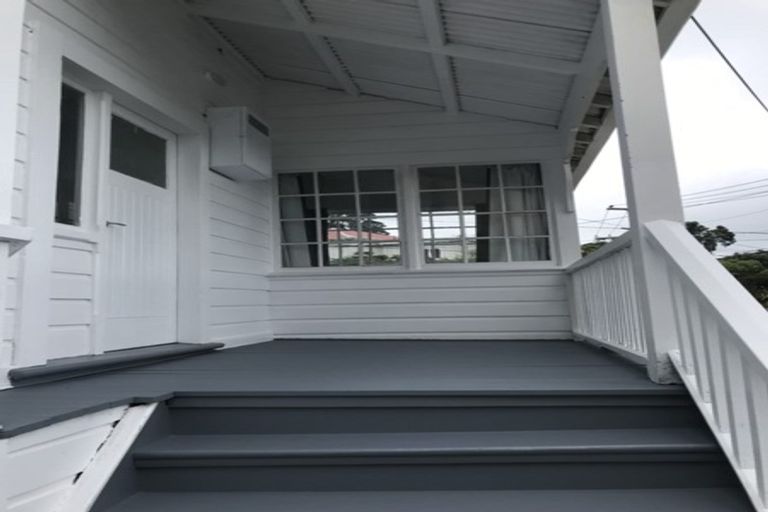 Photo of property in 84 Hataitai Road, Hataitai, Wellington, 6021