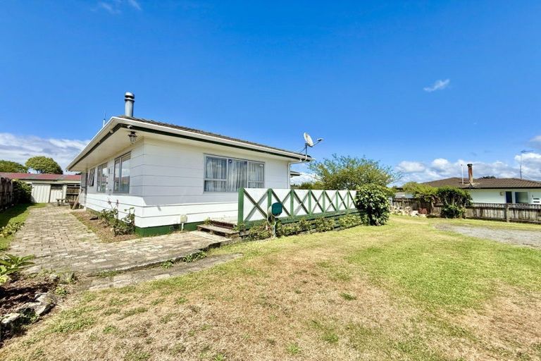 Photo of property in 12 Wairoa Place, Tokoroa, 3420