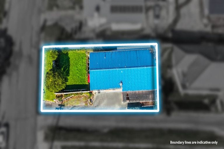 Photo of property in 39 Sunnyside Road, Sunnyvale, Auckland, 0612