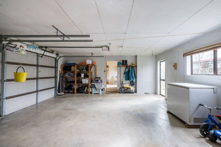 Photo of property in 68 Chedworth Avenue, Chedworth, Hamilton, 3210