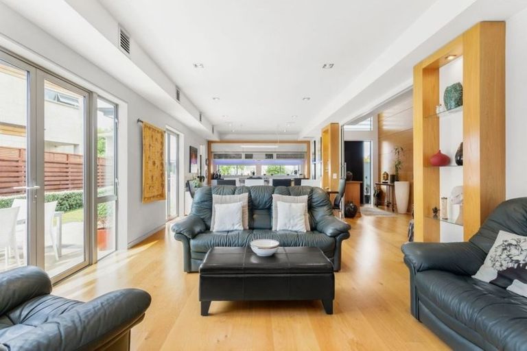 Photo of property in 35a Fendalton Road, Fendalton, Christchurch, 8014