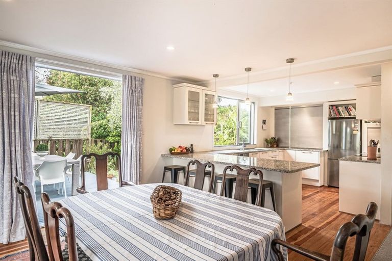 Photo of property in 4 Fifeshire Street, Belmont, Auckland, 0622