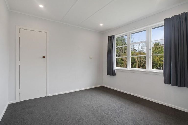 Photo of property in 28 Northfield Road, Waitakere, Auckland, 0816