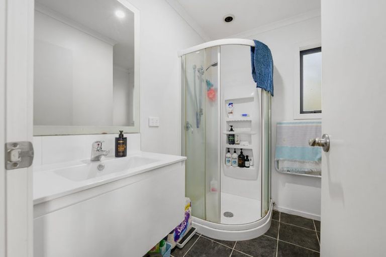 Photo of property in 218 Hillcrest Road, Hillcrest, Hamilton, 3216