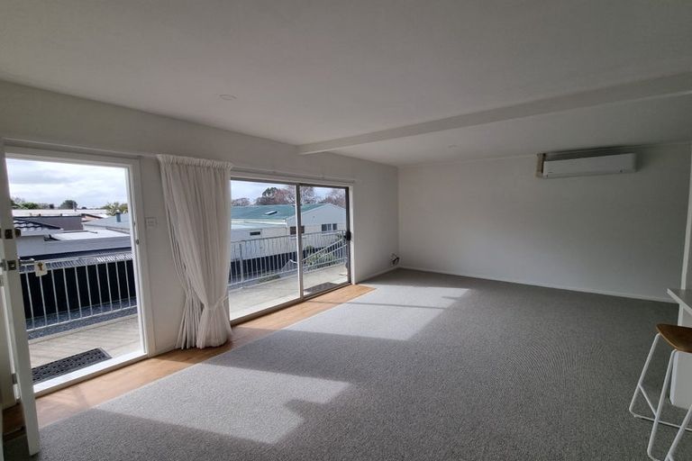 Photo of property in 221 Queens Drive, Windsor, Invercargill, 9810