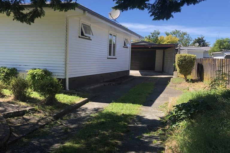 Photo of property in 4 Gwendoline Place, Glenview, Hamilton, 3206