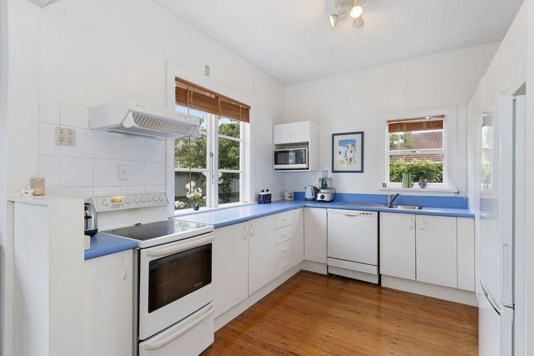 Photo of property in 155 Seaview Road, New Brighton, Christchurch, 8061