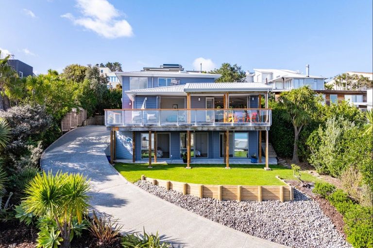 Photo of property in 12 Highland Lass Place, Langs Beach, Waipu, 0582