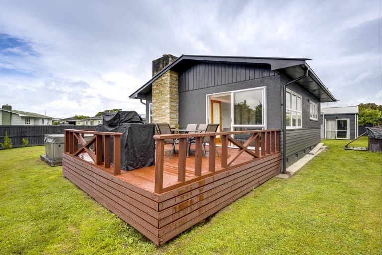 Photo of property in 48 Exeter Crescent, Pirimai, Napier, 4112