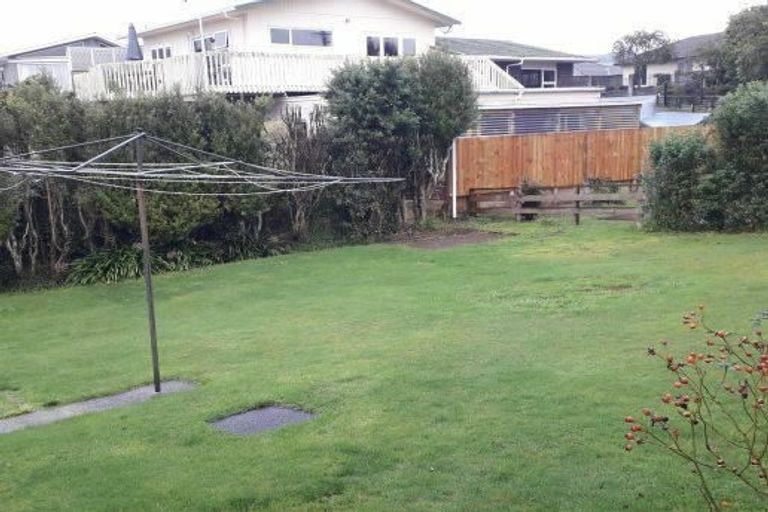 Photo of property in 3 Carter Drive, Pomare, Rotorua, 3015