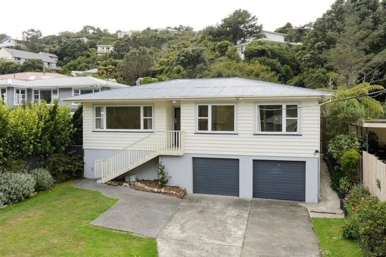 Photo of property in 173 Campbell Street, Karori, Wellington, 6012