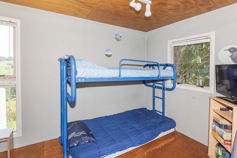 Photo of property in 107c Hall Road, Tinopai, 0593