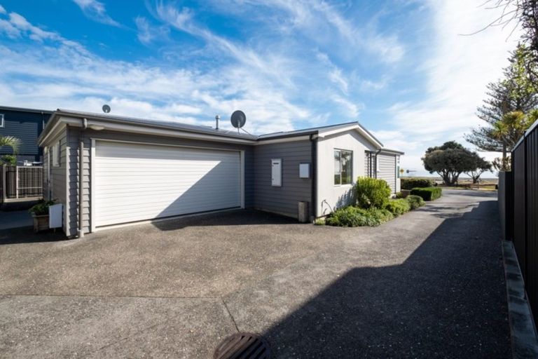 Photo of property in 16 Ferguson Avenue, Westshore, Napier, 4110