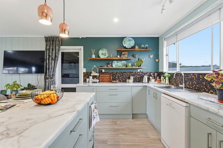 Photo of property in 9 Ramona Avenue, Waitarere Beach, Levin, 5510