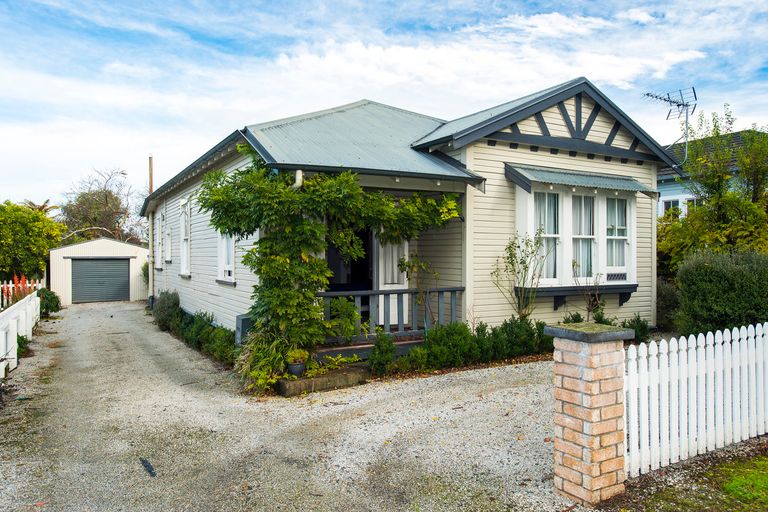 Photo of property in 318 Whitaker Street, Whataupoko, Gisborne, 4010