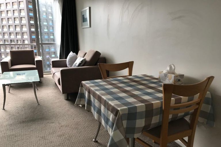 Photo of property in Terrace Heights Apartments, 2/163p The Terrace, Wellington Central, Wellington, 6011