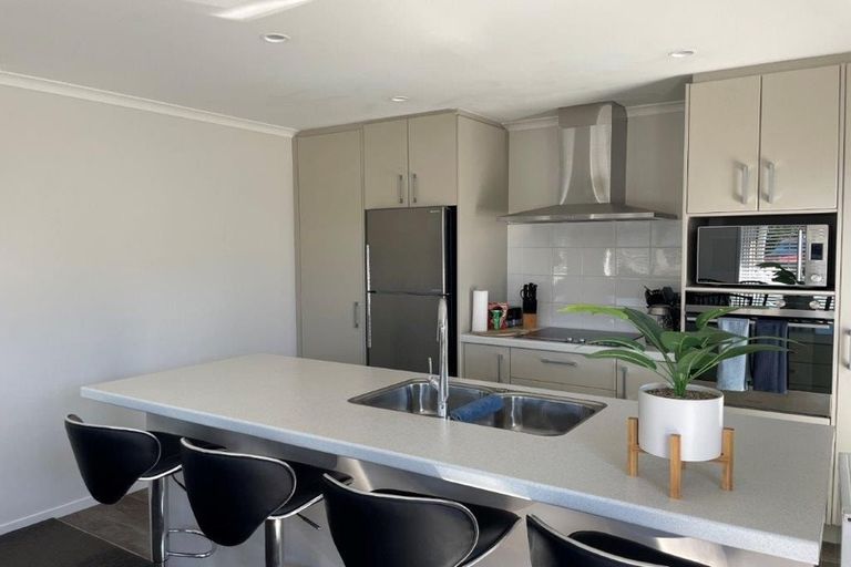 Photo of property in 25 Oka Street, Papamoa Beach, Papamoa, 3118