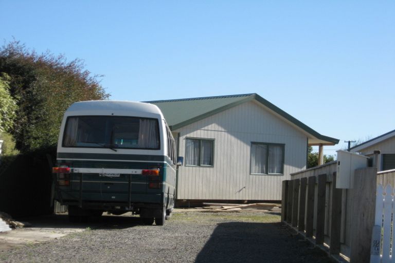 Photo of property in 7a Guildford Street, Levin, 5510