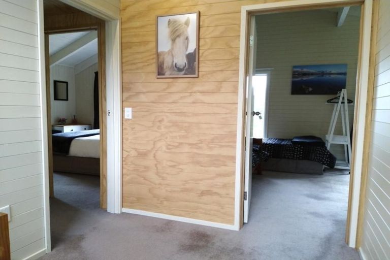 Photo of property in 16 Mckerrow Place, Sunshine Bay, Queenstown, 9300