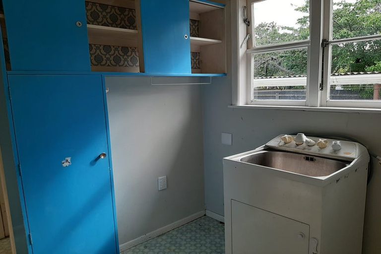 Photo of property in 14 Waterloo Crescent, Hokowhitu, Palmerston North, 4410