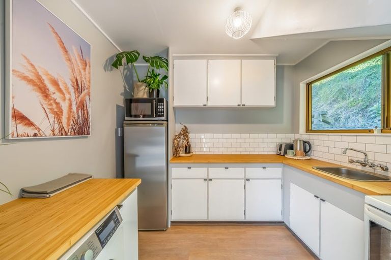 Photo of property in 33b Cleary Street, Waterloo, Lower Hutt, 5011