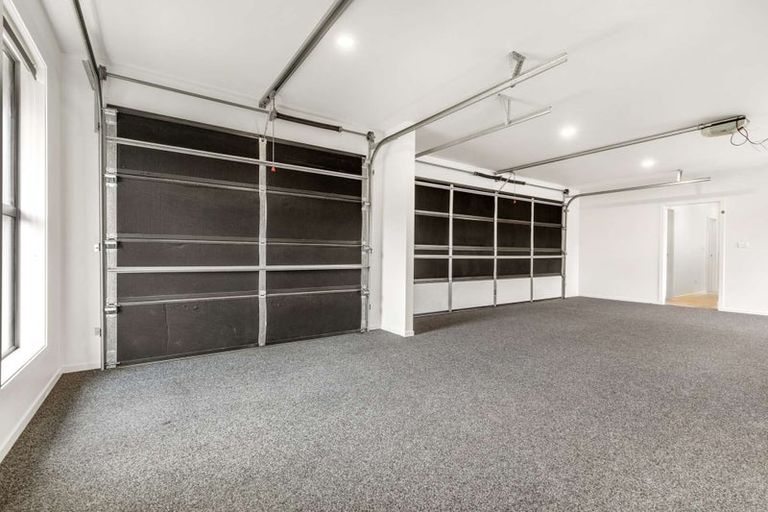 Photo of property in 38 Baxendale Drive, Matipo Heights, Rotorua, 3015