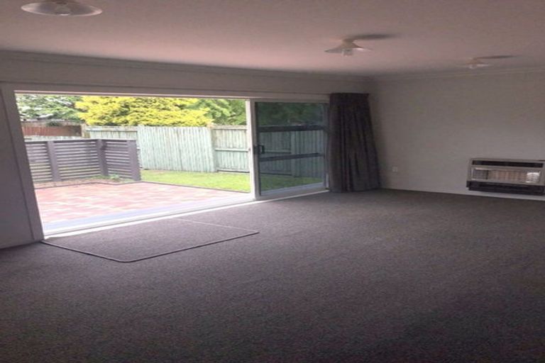 Photo of property in 14 Pulham Crescent, Queenwood, Hamilton, 3210