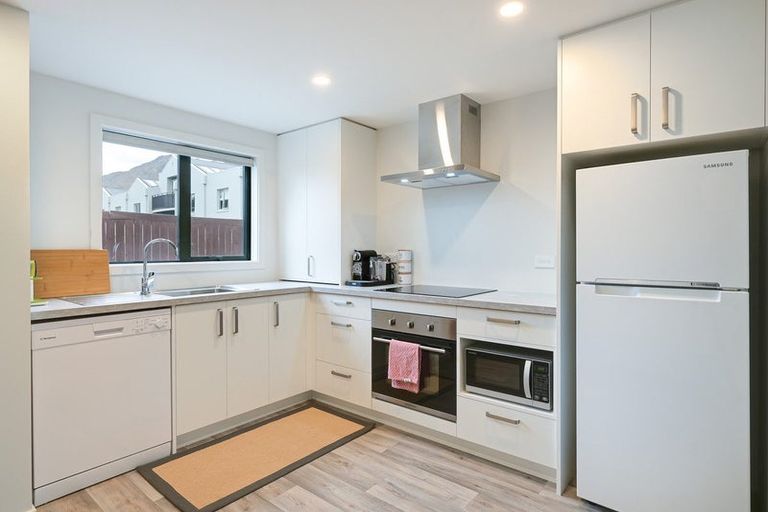 Photo of property in 5/1062 Frankton Road, Frankton, Queenstown, 9300