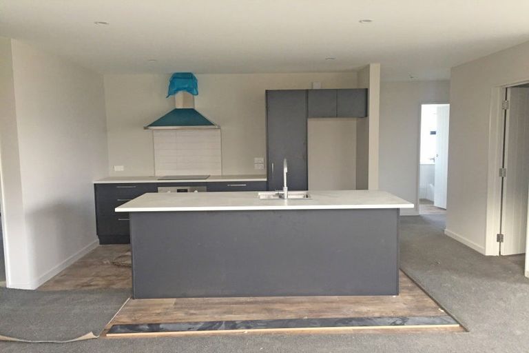 Photo of property in 14 Scurr Terrace, Wanaka, 9305