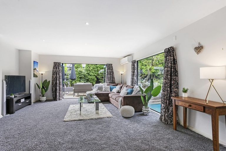 Photo of property in 17 Marsack Crescent, Halswell, Christchurch, 8025