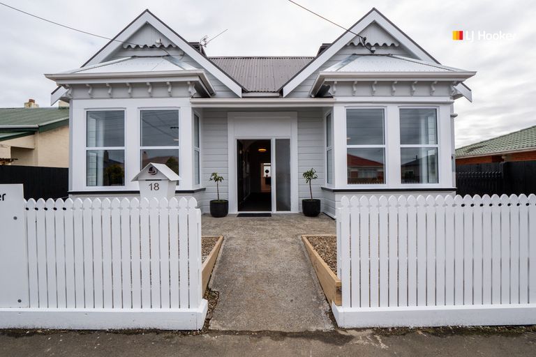 Photo of property in 18 Richardson Street, Saint Kilda, Dunedin, 9012