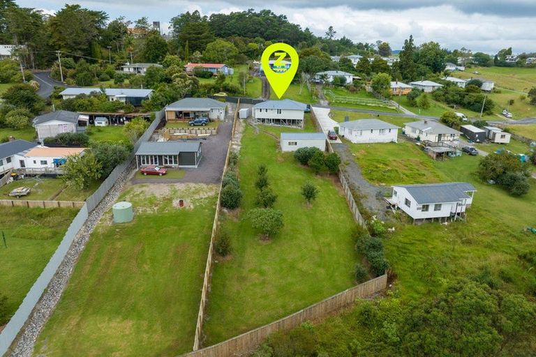 Photo of property in 8 Smeath Road, Kawakawa, 0210