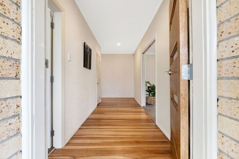 Photo of property in 13 Vardon Road, St Andrews, Hamilton, 3200